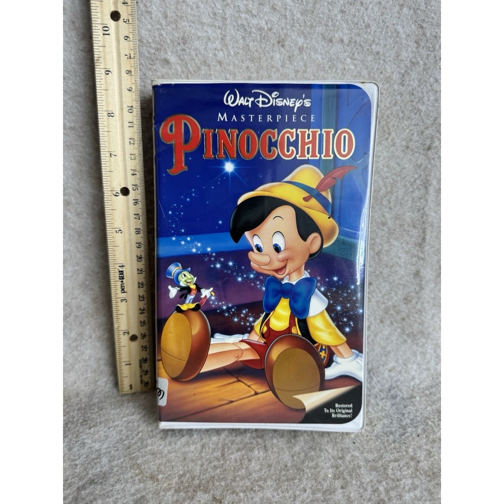PINOCCHIO (VHS) - WALT DISNEY'S MASTERPIECE‎ CLAMSHELL